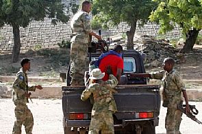 7 قتلى في هجوم على قاعدة عسكرية بالصومال