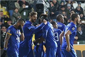 يوفنتوس يتعادل مع تشيزينا في الدوري الإيطالي