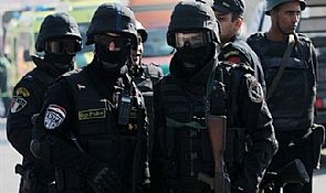 القاهرة تنفي خطف 10 رعايا مصريين في ليبيا