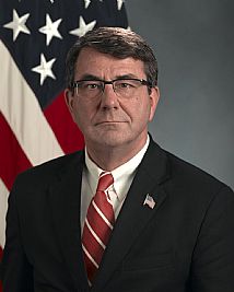 وزير الدفاع الامريكي الجديد يؤدي اليمين الدستورية