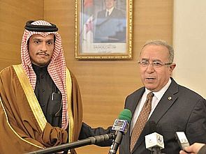 الجزائر ترفض أي تدخل عسكري في ليبيا