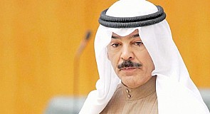 الوزير الخالد يرد بشأن ما تعرض له اللواء عبدالفتاح