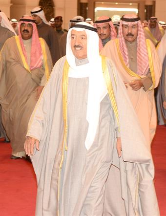 سمو أمير البلاد يتوجه الى السعودية