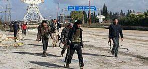 المرصد : المعارضة السورية تسيطر على إدلب بالكامل