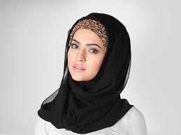 لجمالك .. خمس نصائح لحجاب مميز
