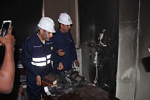 الملا: حريق سكن الطلبة لم ينتج عنه أي خسائر