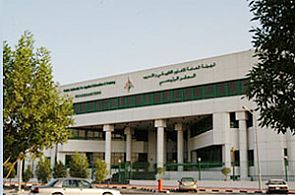 التطبيقي تحتفل بتكريم الطلبة المتفوقين