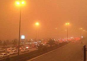 تعليق الدراسة في العاصمة السعودية بسبب سوء الاحوال الجوية