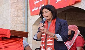 إسرائيل تحول النائبة خالد جرار للاعتقال الإداري