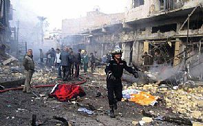 إصابة أربعة أشخاص في انفجار بوسط جاكرتا