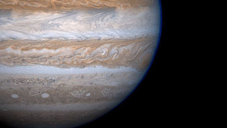 ناسا تعد بـ”أدلة قاطعة” على وجود كائنات فضائية قبل عام 2025