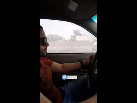 فيديو: ( طلقة ) تخترق سياره مواطن #كويتي عند ميدان الرمايه على الدائري السادس !!