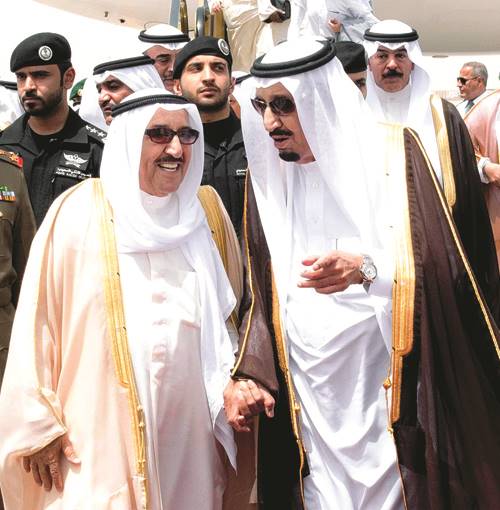 سمو الأمير يطالب قادة الخليج بموقف موحد أمام أوباما