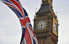 بريطانيا تستبعد مواطني الاتحاد الأوروبي من المشاركة باستفتاء 2017