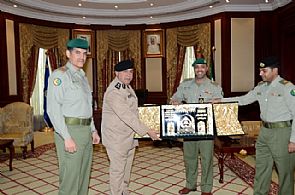 الفريق الفهد استقبل وفداً من الحرس الوطني