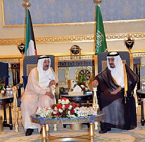 العاهل السعودي: عاصفة الحزم جاءت استجابة للدفاع عن الشرعية اليمنية