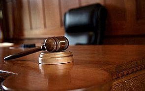 الحكم على سعودي بدفع 30 ألف ريال لتصوير رجل أمن