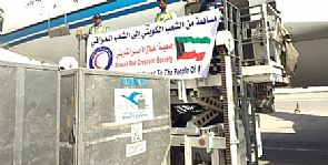 طائرة كويتية إغاثية تطير إلى بغداد بأدوية للنازحين