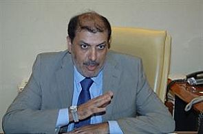 الدكتور العنزي يعلن بدء التسجيل بالجامعات المصرية للعام المقبل