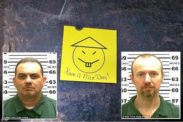 في الحادثة الأولى منذ 150 عاماً.. سجينان أمريكيان يهربان عبر المجاري