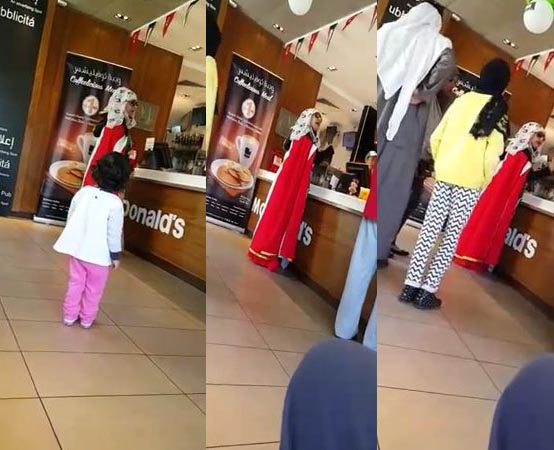 فيديو: مشادة كلامية بين امرأة وعاملة في مطعم شهير بالكويت
