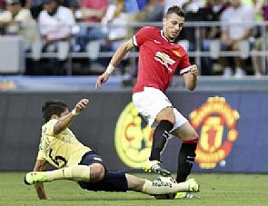 شنايدرلين يسجل بمباراته الأولى مع المان يونايتد