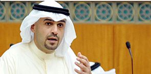 وزير المالية يتوقع وصول العجز في 2016/2015 إلى 4.5 مليار دينار