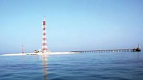 إنقاذ 4 مواطنين ضلوا طريقهم في البحر