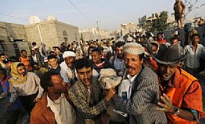 جسر جوي خليجي إلى عدن لإيصال المساعدات وتهيئة المطار