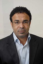 الذهب الخام يهبط الى ادنى مستوى