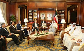 ظريف: بلادنا ودول المنطقة تواجه تحديات مشتركة علينا مواجهتها بالتعاون
