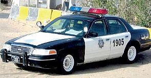 رجل أمن يتهم بريطانية بالاهانة، والبحث عن مجهول ترك رضيعة بالمنقف