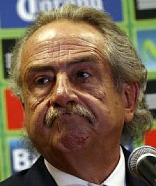 المكسيك تقيل المدرب هيريرا