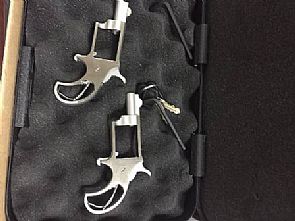 اكتمال فصول تهريب مواطن للسلاح عبر البريد