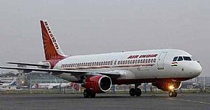 هبوط طائرة هندية اضطراريا في سلطنة عمان