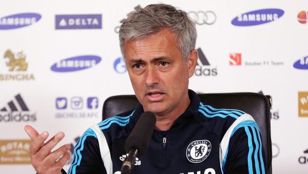 مورينيو: تشيلسي يخوض منافسة أقوى في الموسم الجديد