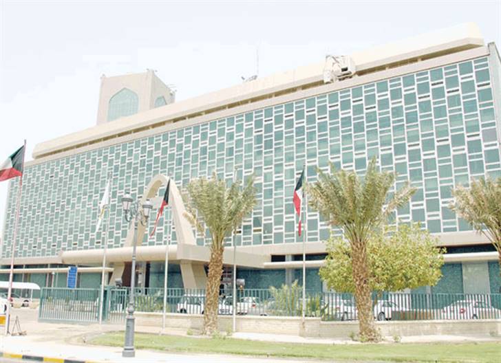 البلدية: تطوير أداء الخط الساخن عبر خدمة “ISDN” لتلقي الشكاوي الهاتفية