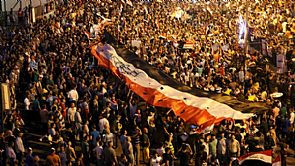 تظاهرات حاشدة بالعراق اليوم