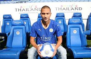 ليستر سيتي يضم السويسري اينلر من نابولي