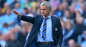 مورينهو يجهز 90 مليون يورو لقنبلة سوق الانتقالات