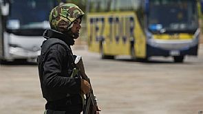 مقتل شرطي وإصابة 3 آخرين بهجوم على سيارة جنوبي القاهرة