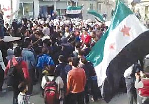 مظاهرات باللاذقية تطالب باعدام سليمان الأسد