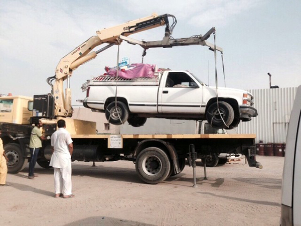 بالصور…حملة أمنية على سوق الجمعة