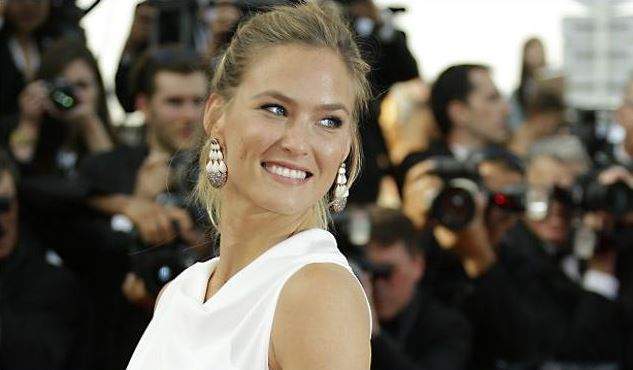 زفاف عارضة أزياء يثير ضجة في إسرائيل