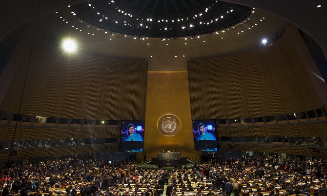 الأمم المتحدة تعتمد خطة إنمائية من أجل عالم أفضل خلال 15 عاماً