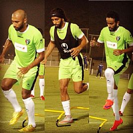 العنزي يعتذر عن عدم الاستمرار مع الأزرق