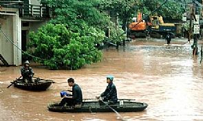 مصرع 4 أشخاص جراء الفيضانات شمال فيتنام