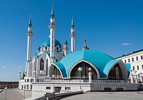 الرئيس الروسي يفتتح أكبر مسجد في روسيا