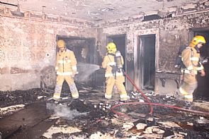 انقاذ ٧ أشخاص من فم النيران في صباح السالم