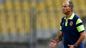 الأهلي المصري يقيل مبروك ويكلف ‘زيزو’ قيادة الفريق